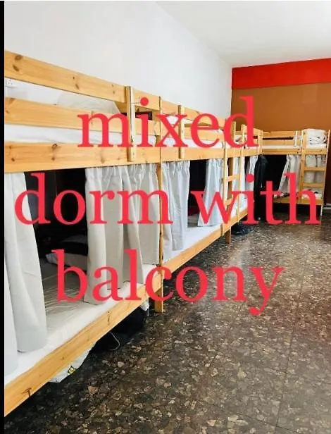 Noer Hostel Larnaca